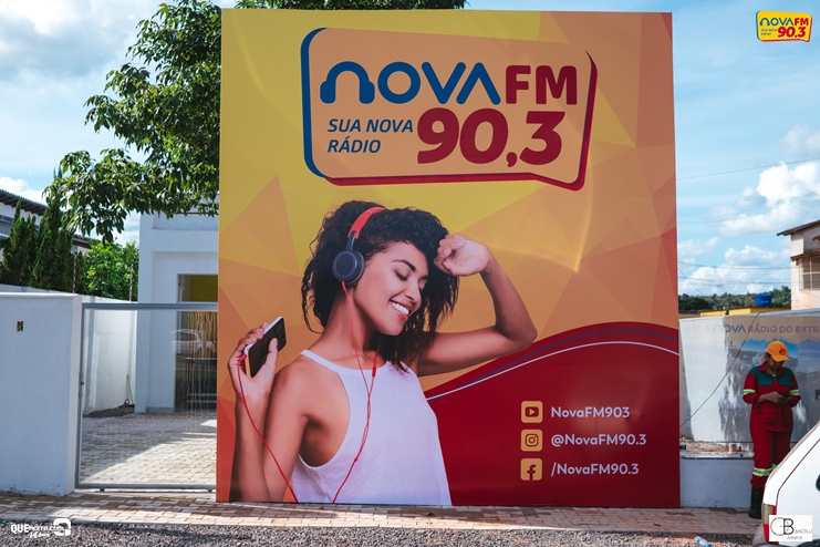 Estúdio da Rádio Nova FM é inaugurado em Itabela com show de Heitor Costa 9