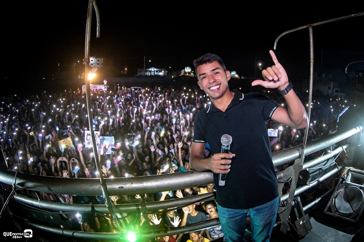 Cherminho Premiações entrega 04 carros, 03 motos e sorteia mais de 300 prêmios em Eunápolis 4