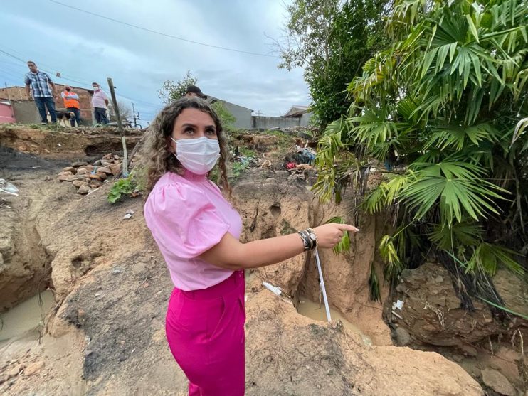 Cordélia garante qualidade dos serviços realizados nas ruas Lima e Caracas, no Dinah Borges 14