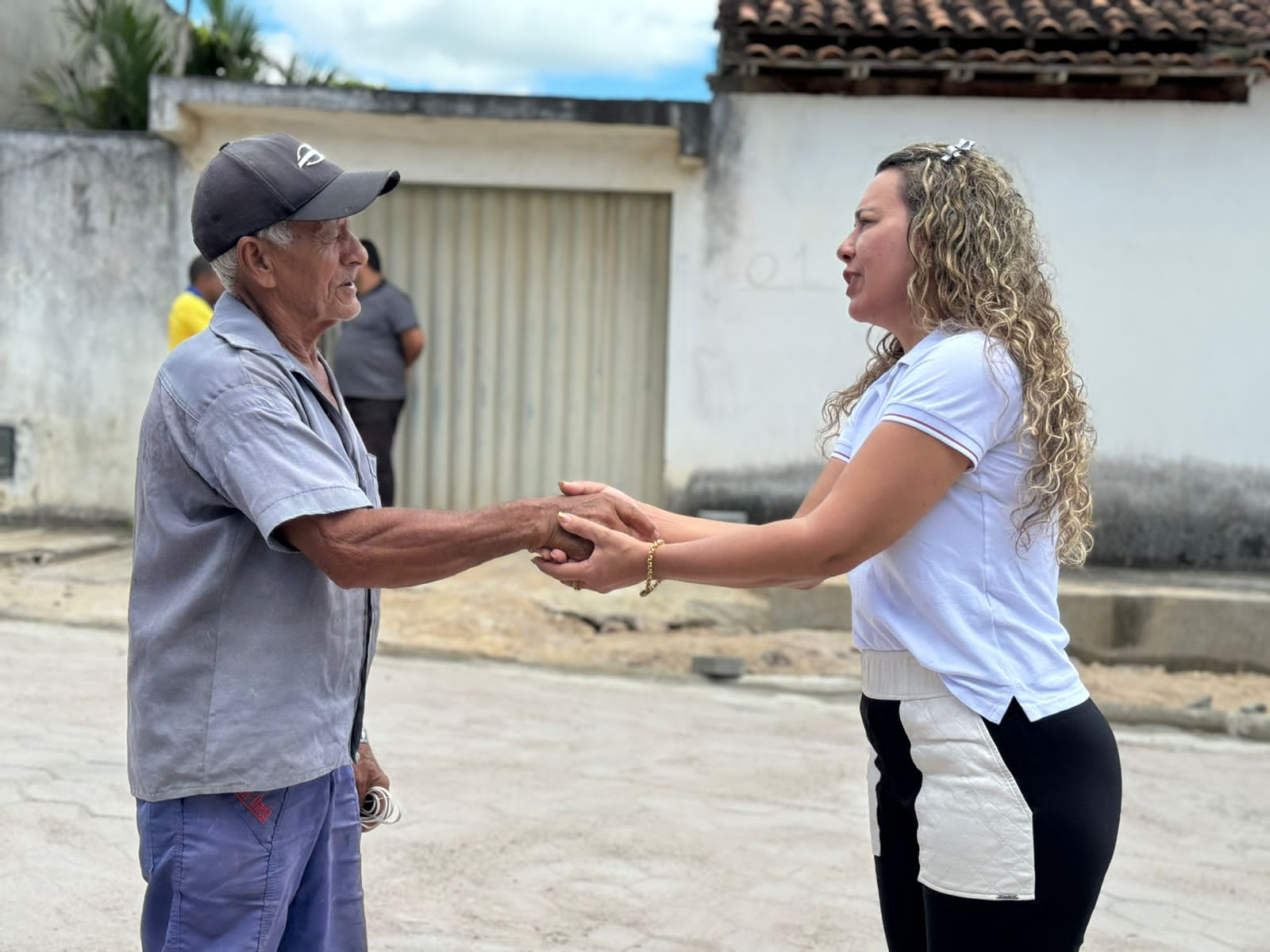 Cordélia garante qualidade dos serviços realizados nas ruas Lima e Caracas, no Dinah Borges 9