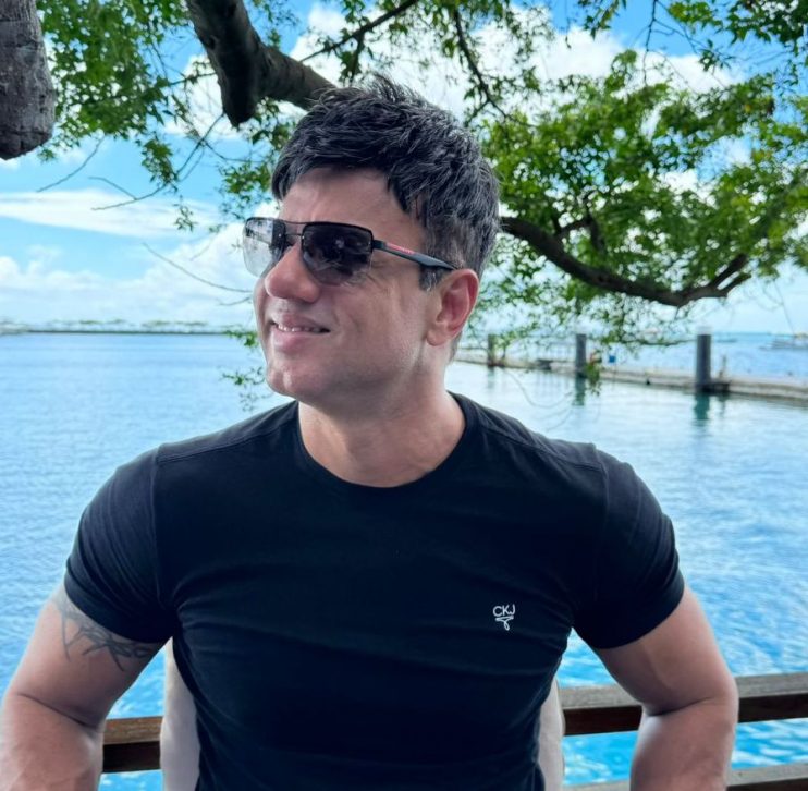 Leonardo Suda Celebra em Hotel Luxuoso em Arraial d’Ajuda! Leonardo Suda Celebra em Hotel Luxuoso em Arraial d’Ajuda! 5