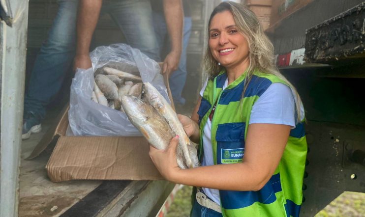 18 mil quilos de peixes entregues: Prefeita Cordélia bate recorde na distribuição de peixes na Semana Santa pelo 3º ano consecutivo 13