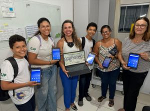 Escolas da rede municipal recebem novos equipamentos em visita de Cordélia 1