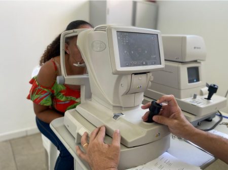 Mutirão oftalmológico beneficia 80 pacientes dos bairros Parque da Renovação e Pequi 10