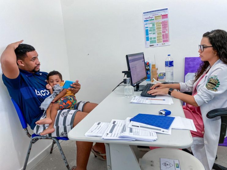 Prefeitura de Eunápolis realiza mutirão de saúde com consultas e exames para moradores do Residencial Parque da Renovação 8