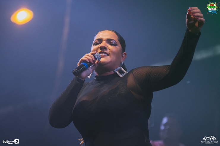 Heitor Costa lota praça pública na abertura do Pau Brasil Folia 2024 35