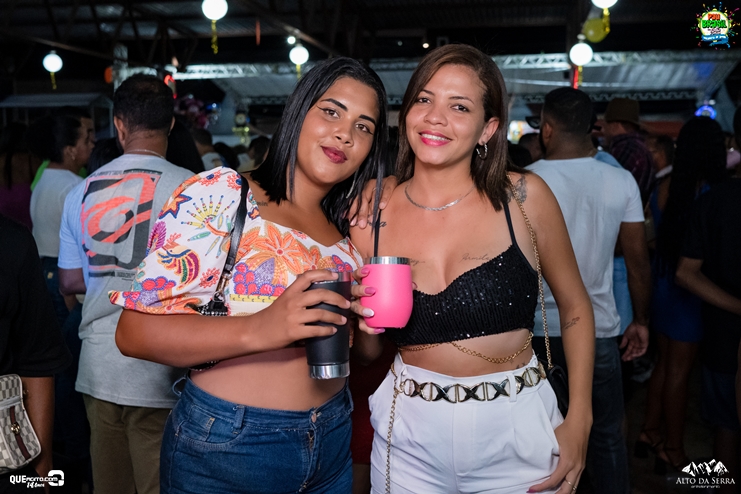 _DSC1493 Zezo, Trio da Huanna, Sinho Ferrary e Alinne Rosa agitam a 2ª do Pau Brasil Folia 2024 93