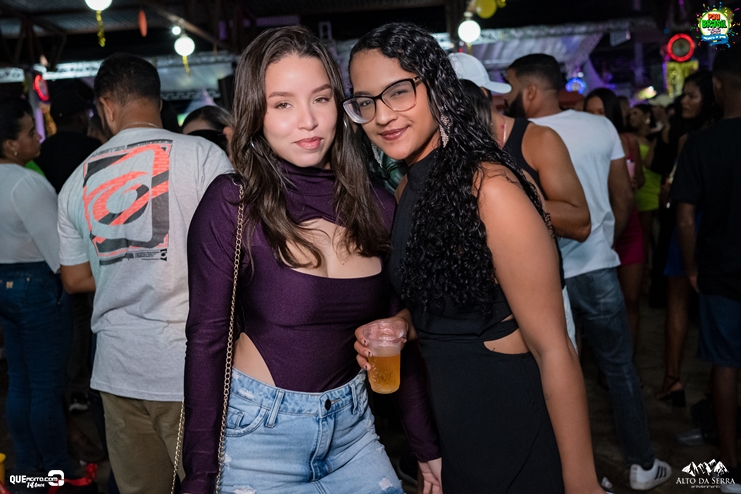 _DSC1497 Zezo, Trio da Huanna, Sinho Ferrary e Alinne Rosa agitam a 2ª do Pau Brasil Folia 2024 96