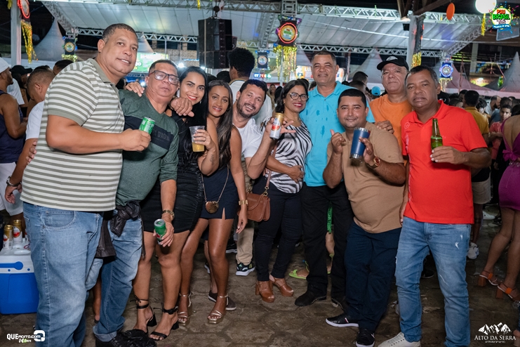 _DSC1518 Zezo, Trio da Huanna, Sinho Ferrary e Alinne Rosa agitam a 2ª do Pau Brasil Folia 2024 108