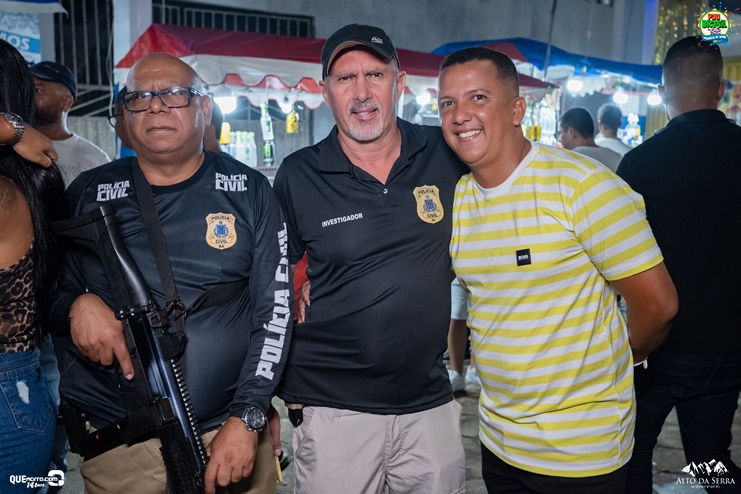 _DSC1550 Zezo, Trio da Huanna, Sinho Ferrary e Alinne Rosa agitam a 2ª do Pau Brasil Folia 2024 128