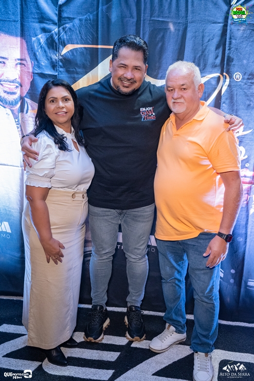 _DSC1570 Zezo, Trio da Huanna, Sinho Ferrary e Alinne Rosa agitam a 2ª do Pau Brasil Folia 2024 137