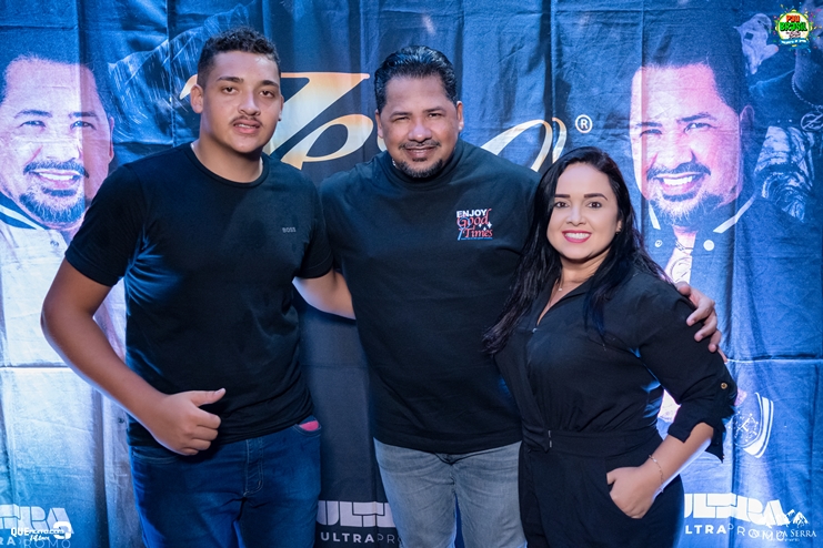 _DSC1577 Zezo, Trio da Huanna, Sinho Ferrary e Alinne Rosa agitam a 2ª do Pau Brasil Folia 2024 140