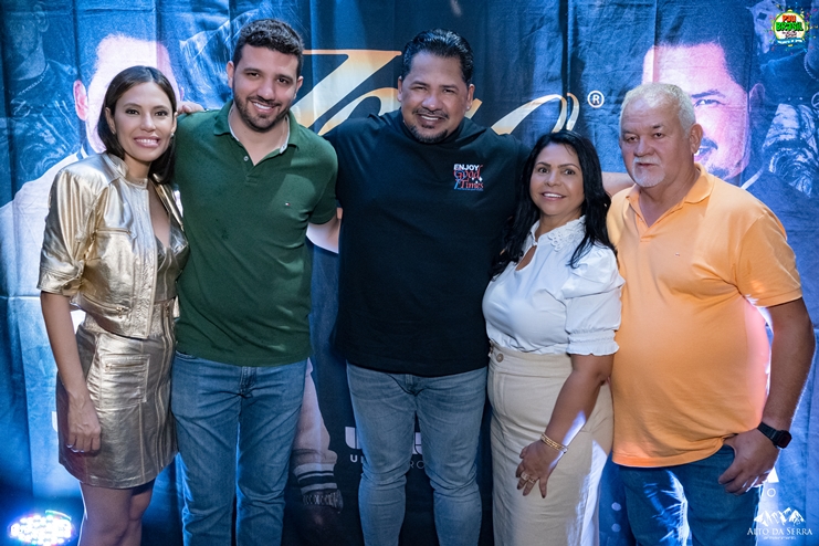 _DSC1589 Zezo, Trio da Huanna, Sinho Ferrary e Alinne Rosa agitam a 2ª do Pau Brasil Folia 2024 145