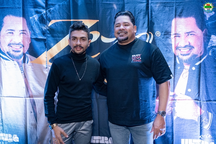 _DSC1599 Zezo, Trio da Huanna, Sinho Ferrary e Alinne Rosa agitam a 2ª do Pau Brasil Folia 2024 148