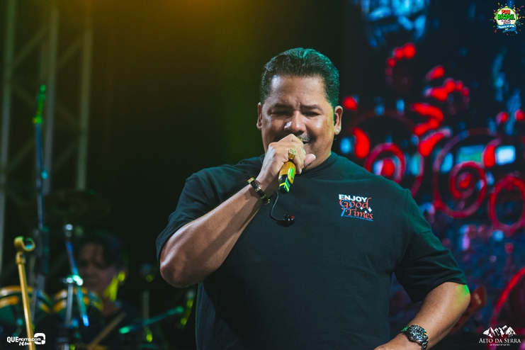 _DSC1644 Zezo, Trio da Huanna, Sinho Ferrary e Alinne Rosa agitam a 2ª do Pau Brasil Folia 2024 175