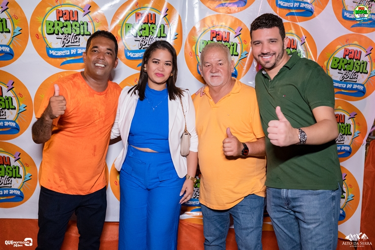 _DSC1695 Zezo, Trio da Huanna, Sinho Ferrary e Alinne Rosa agitam a 2ª do Pau Brasil Folia 2024 207