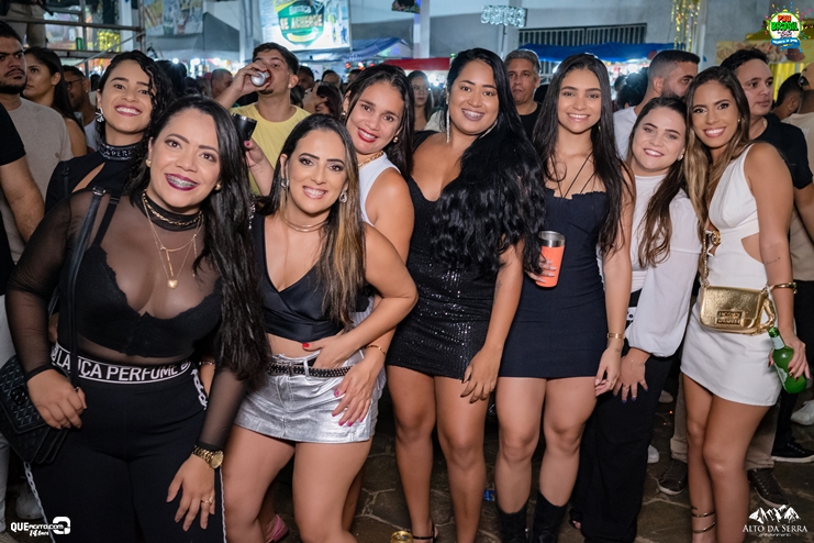 _DSC1725 Zezo, Trio da Huanna, Sinho Ferrary e Alinne Rosa agitam a 2ª do Pau Brasil Folia 2024 230
