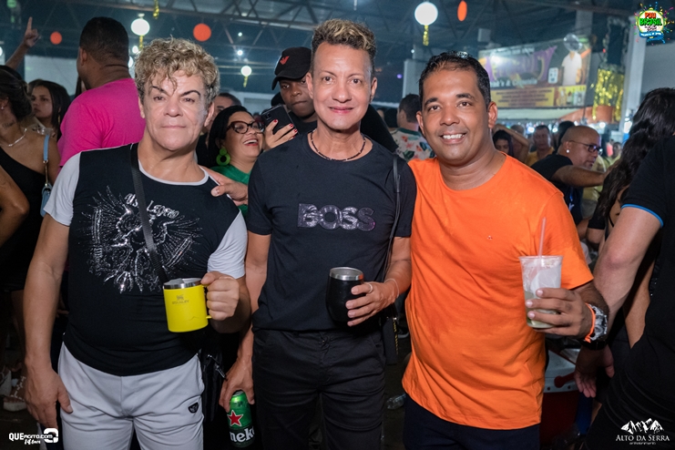_DSC1754 Zezo, Trio da Huanna, Sinho Ferrary e Alinne Rosa agitam a 2ª do Pau Brasil Folia 2024 253
