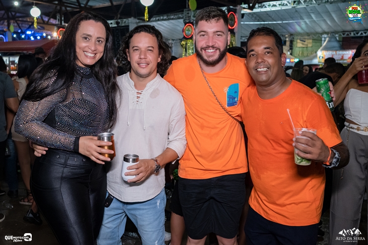_DSC1790 Zezo, Trio da Huanna, Sinho Ferrary e Alinne Rosa agitam a 2ª do Pau Brasil Folia 2024 280
