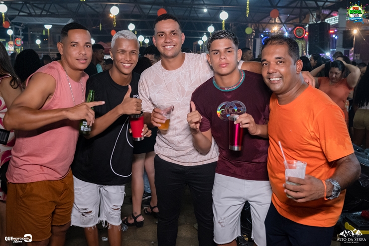 _DSC1804 Zezo, Trio da Huanna, Sinho Ferrary e Alinne Rosa agitam a 2ª do Pau Brasil Folia 2024 288