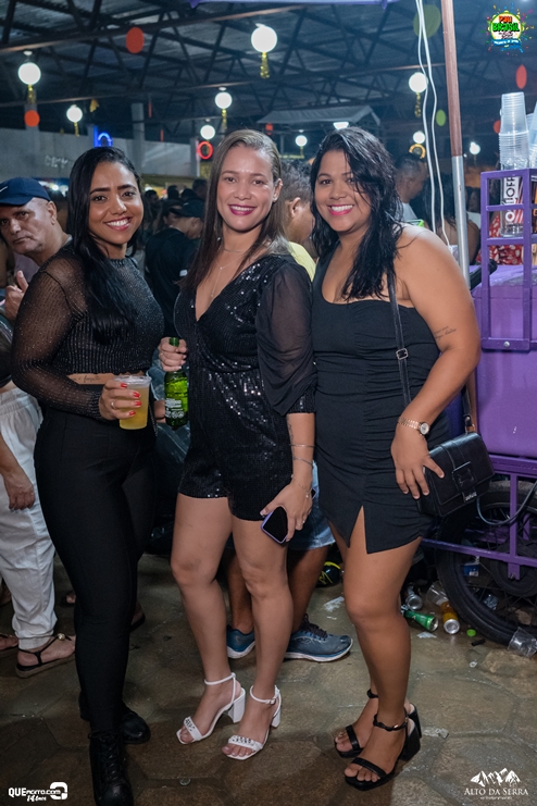 _DSC1813 Zezo, Trio da Huanna, Sinho Ferrary e Alinne Rosa agitam a 2ª do Pau Brasil Folia 2024 294