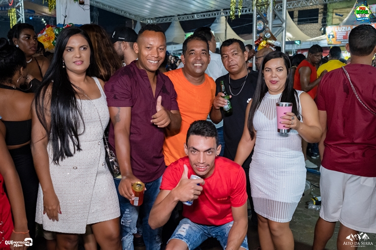 _DSC1816 Zezo, Trio da Huanna, Sinho Ferrary e Alinne Rosa agitam a 2ª do Pau Brasil Folia 2024 297