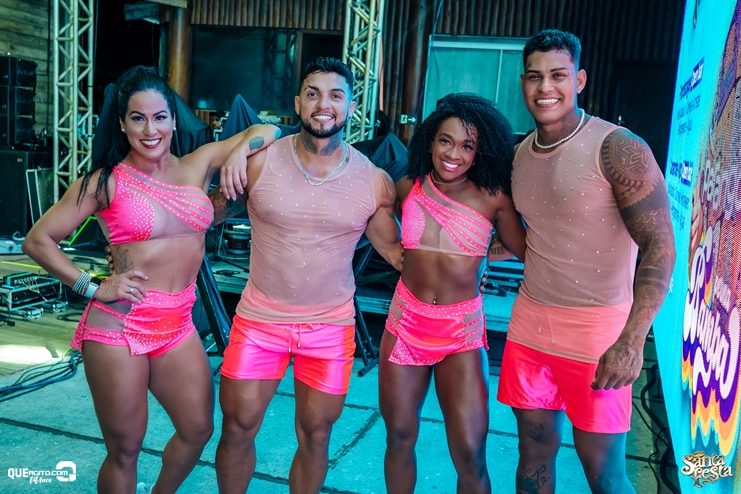 Parangolé e Gui de Paula animam a primeira noite da Santa Festa 2024 7
