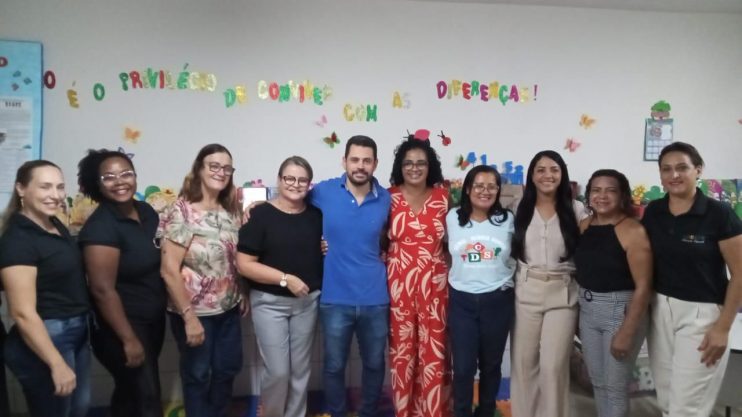 WhatsApp Image 2024-04-03 at 20.36.06 (1) Prefeitura de Eunápolis investe mais uma vez na educação e inaugura Sala Multifuncional na Creche Denísia Surani 23