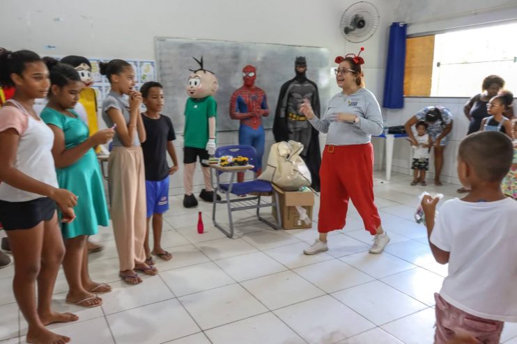 Prefeito Jânio Natal visita Assentamento Chico Mendes e anuncia diversos serviços à população 13