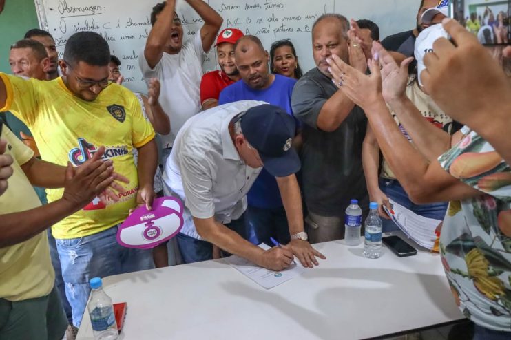 Prefeito Jânio Natal visita Assentamento Chico Mendes e anuncia diversos serviços à população 18
