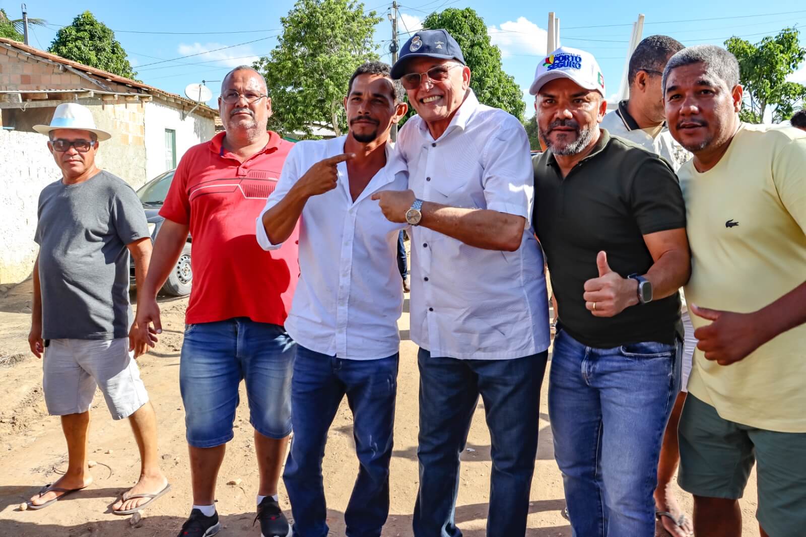 Prefeito Jânio Natal visita Assentamento Chico Mendes e anuncia diversos serviços à população 5