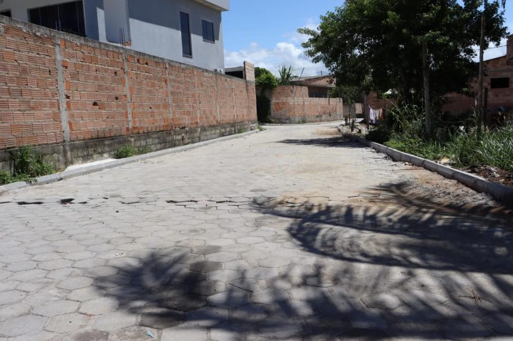 Pavimentação do bairro Paraguai transforma a vida dos moradores da localidade 10