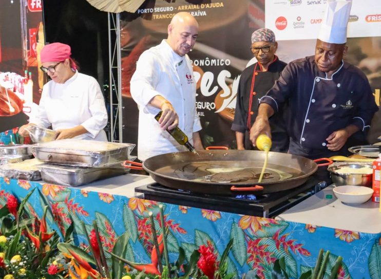 4º FESTIVAL RAÍZES DE PORTO SEGURO COMEÇA CELEBRANDO GASTRONOMIA E BRASILIDADE 21