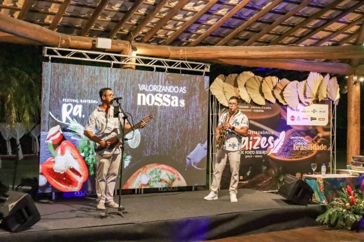 4º FESTIVAL RAÍZES DE PORTO SEGURO COMEÇA CELEBRANDO GASTRONOMIA E BRASILIDADE 11
