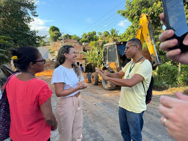 Prefeita Cordélia acompanha de perto obras de infraestrutura na ladeira entre Rosa Neto e Juca Rosa 17