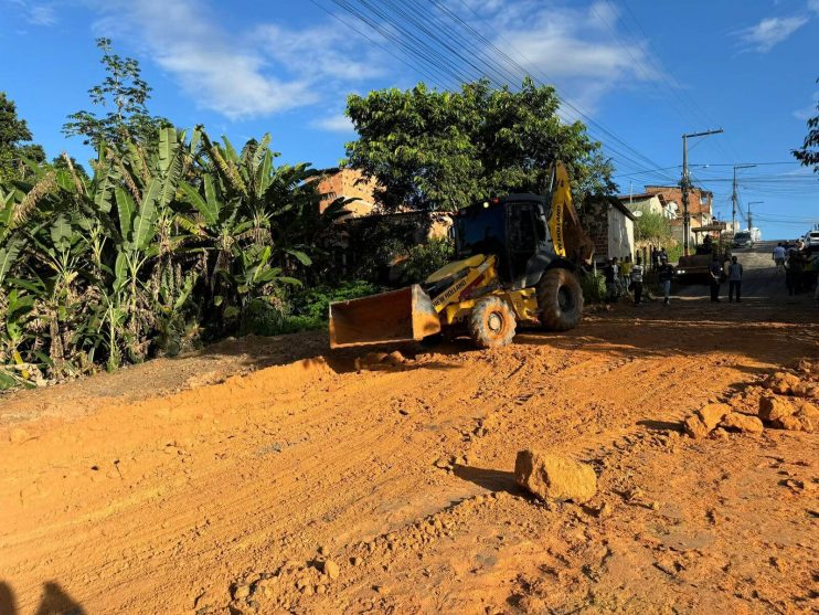 Prefeita Cordélia acompanha de perto obras de infraestrutura na ladeira entre Rosa Neto e Juca Rosa 11