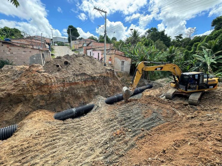 Prefeita Cordélia acompanha de perto obras de infraestrutura na ladeira entre Rosa Neto e Juca Rosa 9