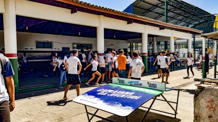 Caravana da Juventude leva esportes, lazer e serviços aos estudantes de Porto Seguro 9