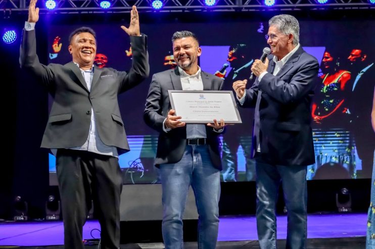 WhatsApp Image 2024-04-20 at 21.04.19 (4) Porto Seguro recebe a 25ª edição do Congresso Resgate da Nação 17