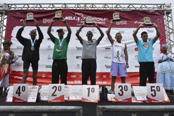 8ª MEIA MARATONA DO DESCOBRIMENTO: UMA JORNADA DE SUPERAÇÃO E CELEBRAÇÃO 12