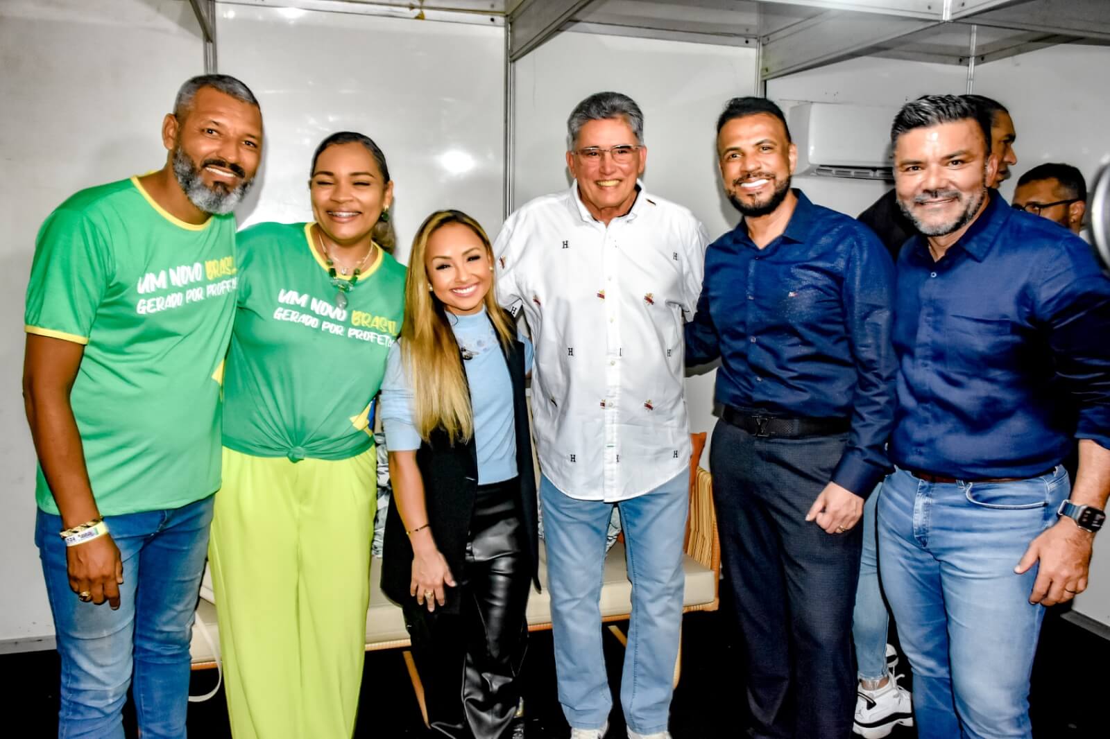 PORTO SEGURO CELEBRA 524 ANOS COM MISSA SOLENE E SHOW EMOCIONANTE DE BRUNA KARLA 16