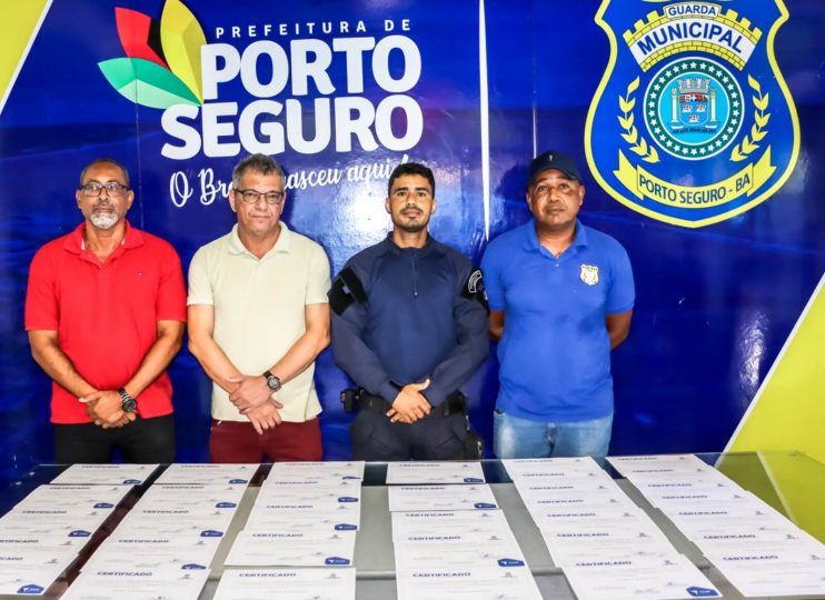 Guardas civis municipais se formam em curso de agente de trânsito para reforçar fiscalização na cidade 4