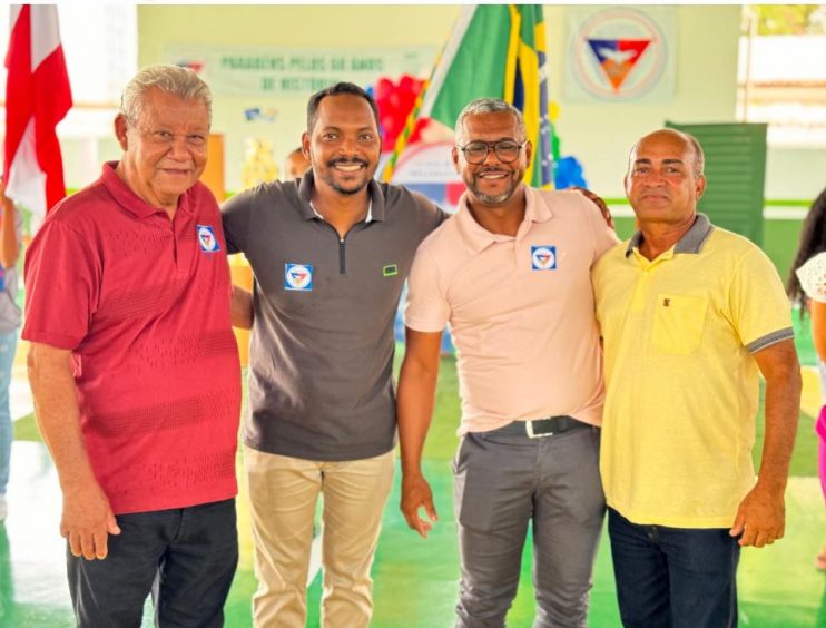 Mês de celebrações pelo aniversário de Itagimirim é aberto com reinauguração de quadra poliesportiva 16