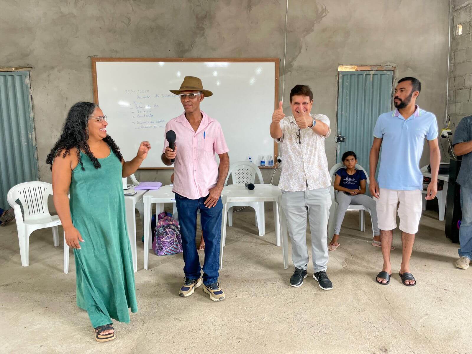 Prefeitura de Eunápolis e vereador Gildair realizam o sonho da comunidade 2 de Julho com a entrega de poço artesiano 6
