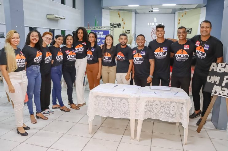 Famílias do Baianão comemoram sucesso de projetos de qualificação profissional 25