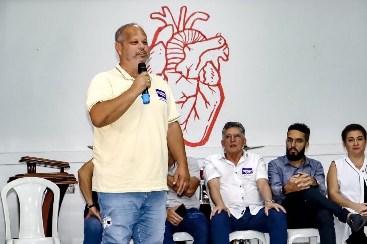 Famílias do Baianão comemoram sucesso de projetos de qualificação profissional 17