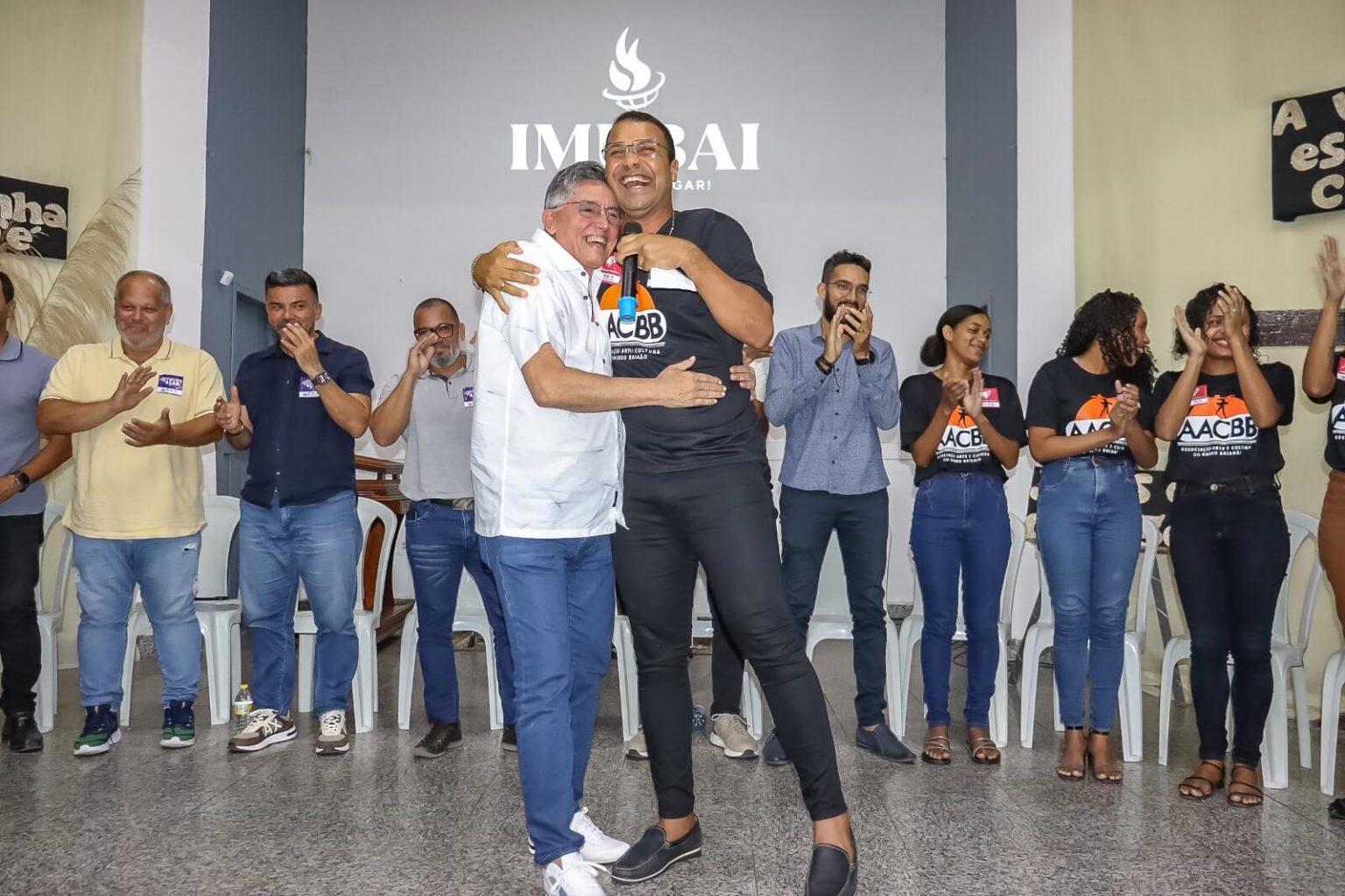 Famílias do Baianão comemoram sucesso de projetos de qualificação profissional 7