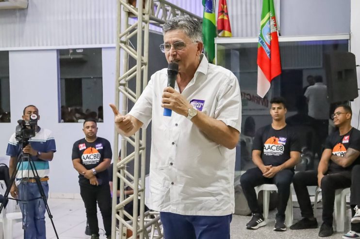 Famílias do Baianão comemoram sucesso de projetos de qualificação profissional 10