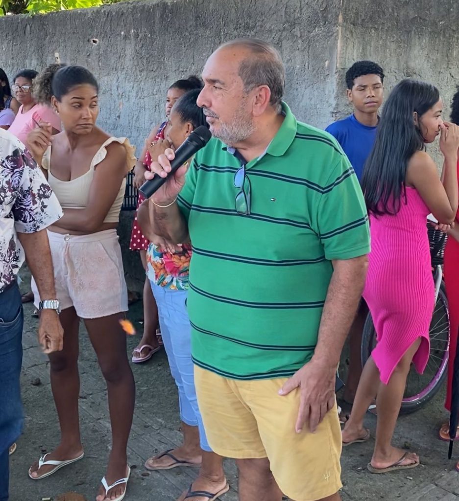 Pré-candidato Iêdo Elias reservou o domingo para homenagear as mães em diversos locais no município 11