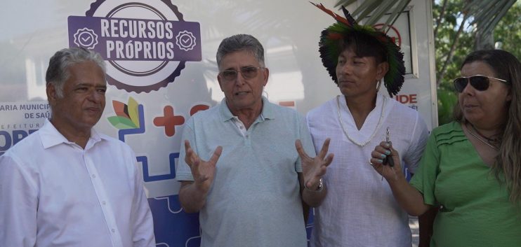 NOVA AMBULÂNCIA 4x4 É ENTREGUE PARA CARAÍVA E ADJACÊNCIAS 15